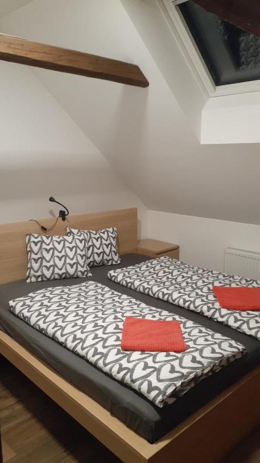 Apartmany Radost Kovarska Екстер'єр фото